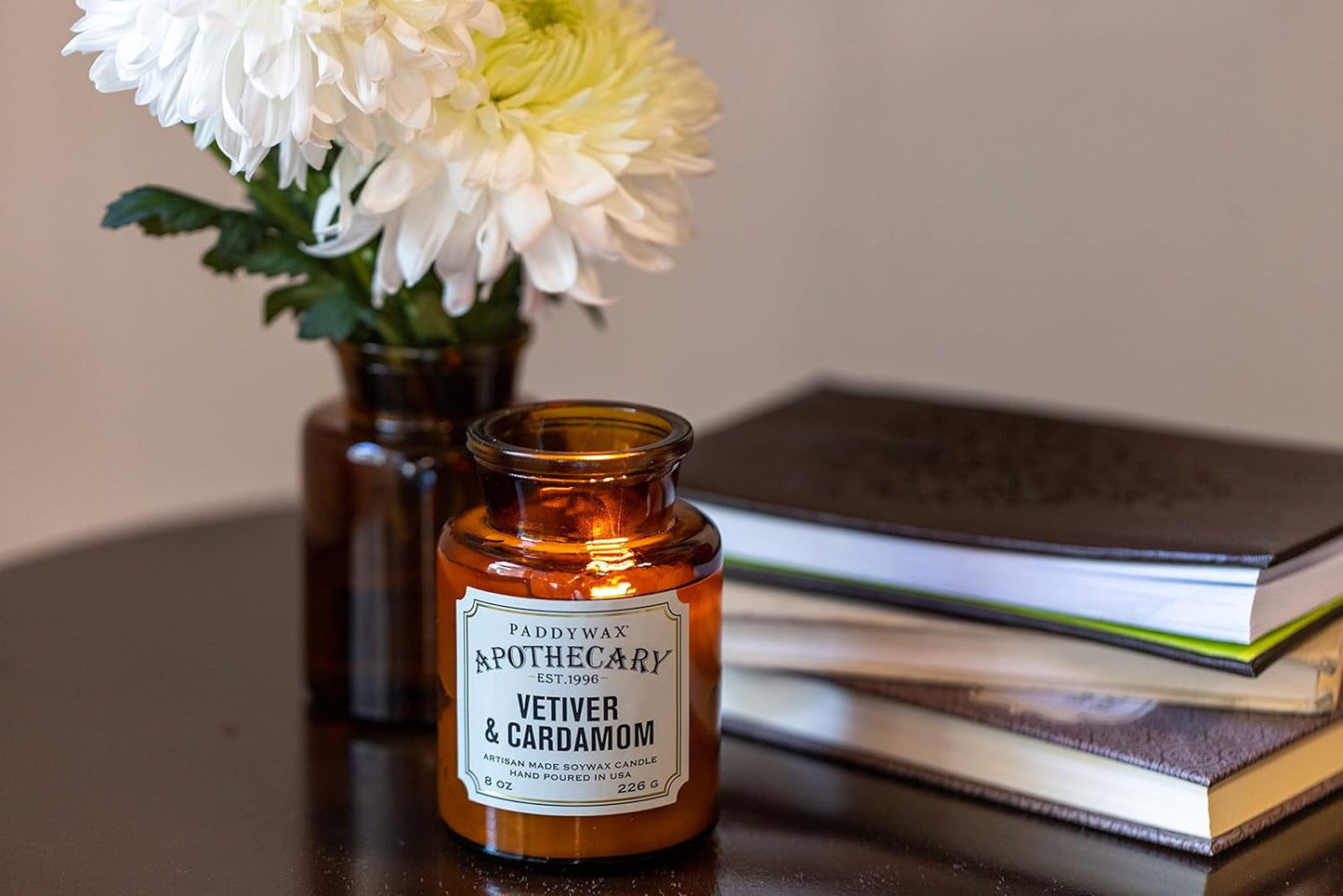 Paddy Wax Apothecary - Vetiver & Cardamom - 8 oz Candle