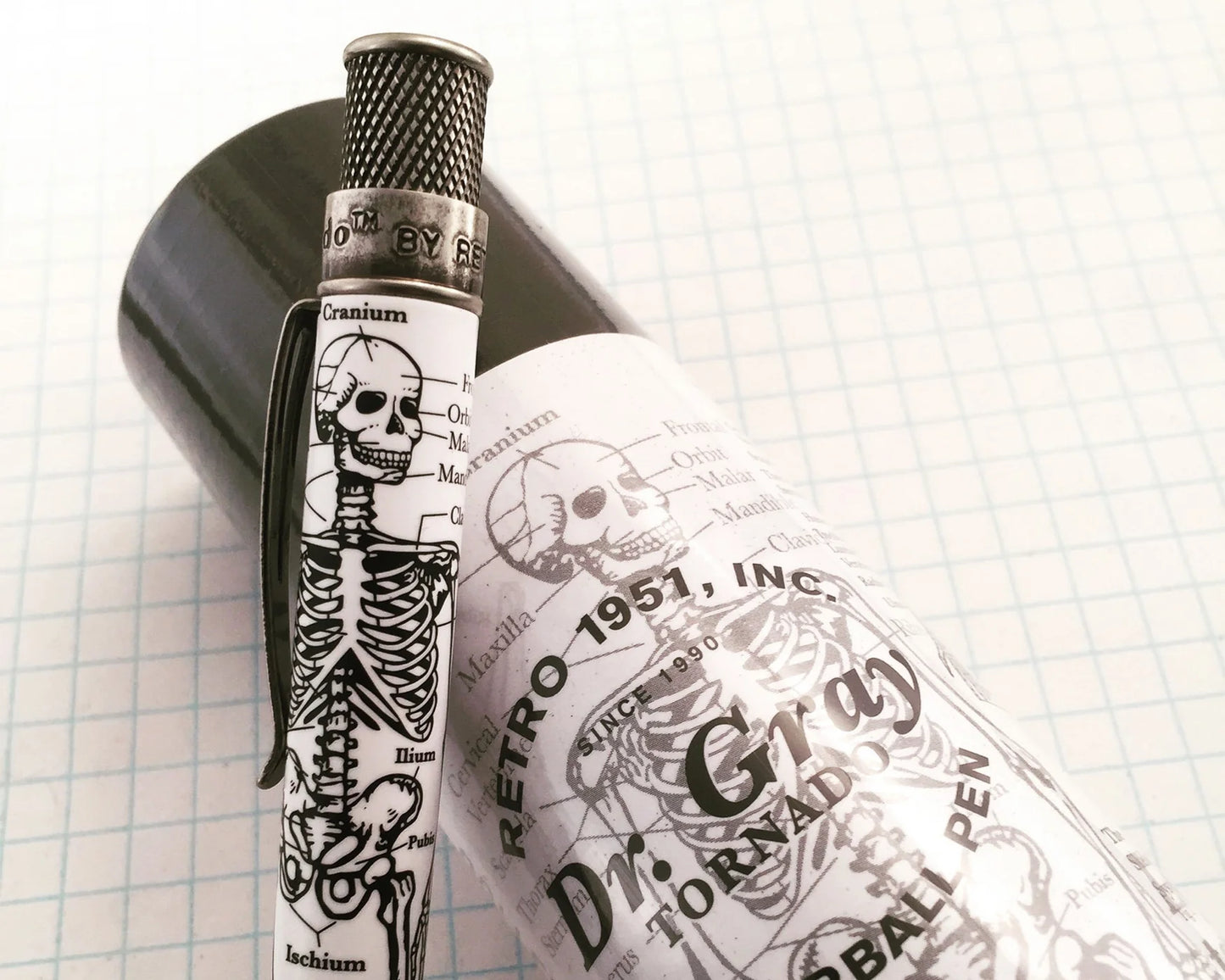 Retro 51 - Dr. Gray Skeleton (Rollerball)